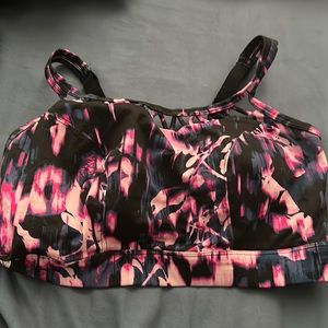 Livi active sports bra